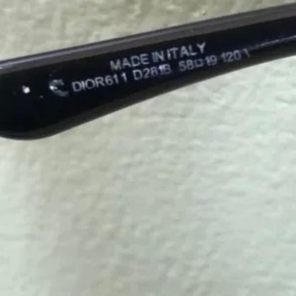 Dior Oversized Sunglasses - Picture 8 of 8